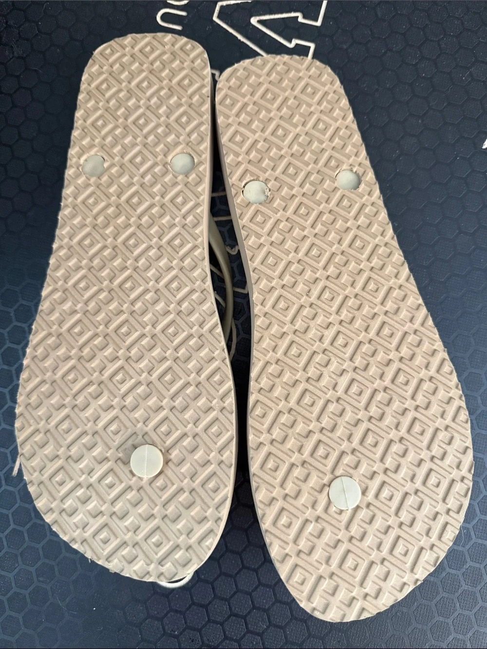 TORY BURCH Taupe Flip Flop Sandals with Gold Logo ~ 10/10.5
